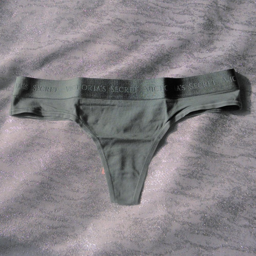 VS HUNTER GREEN COTTON LOGO THONG NWT